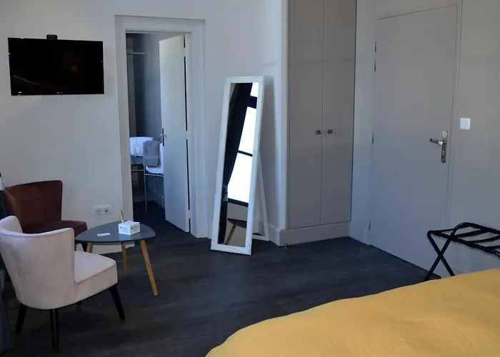 - Cote Bed & Breakfast 3*